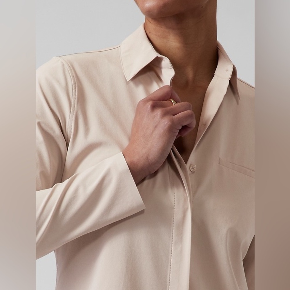 ATHLETA Urbanite Top button-down beige UPF sz M - Picture 2 of 6